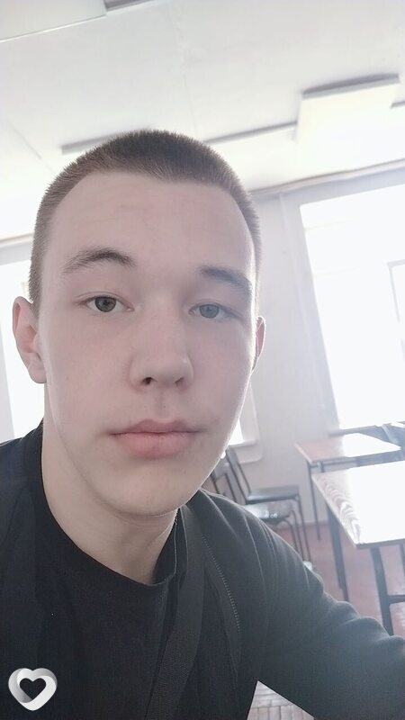 Данил, 19, Березовский (Кемеровская обл) — анкета №4315521