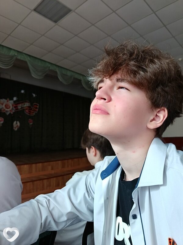 Витя, 18, Новосибирске — анкета №4316017