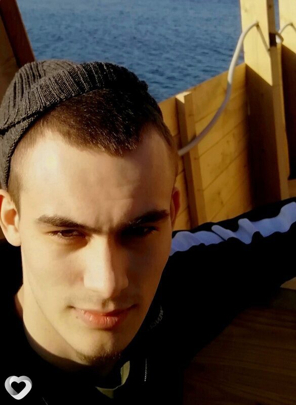 Александр, 27, Красноярске — анкета №4316186