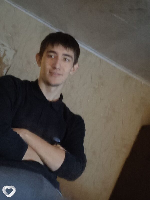 Виктор, 18, Томске — анкета №4317044