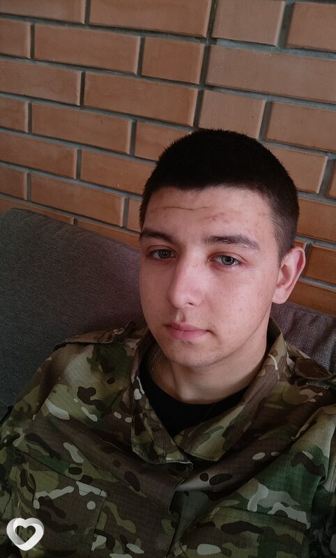 Коля, 19, Красноярске — анкета №4317280