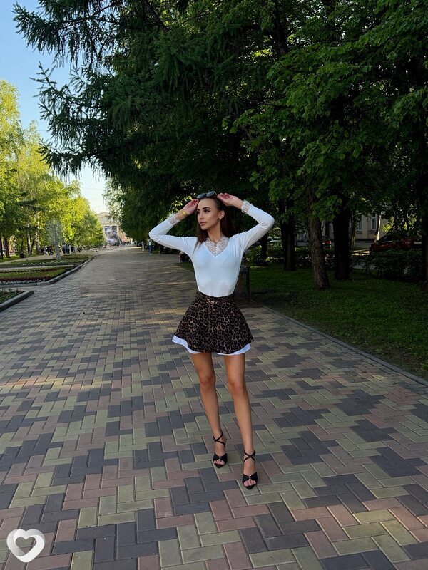 Ксения, 22, Кемерове — анкета №4317437