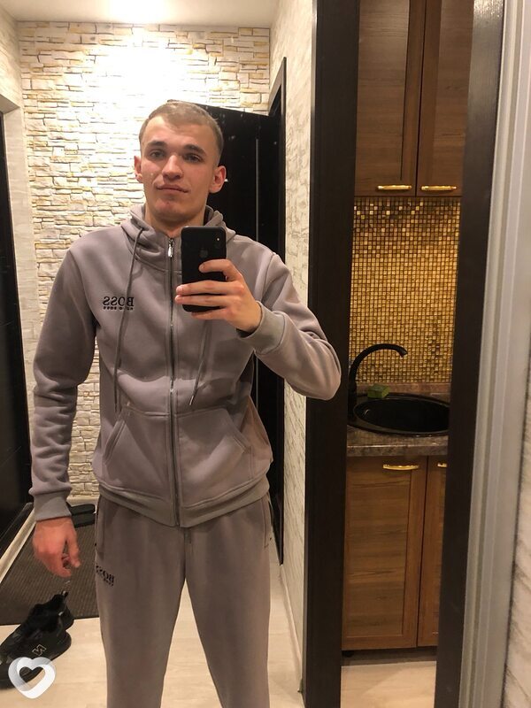Руслан, 23, Ростове-на-Дону — анкета №4317612