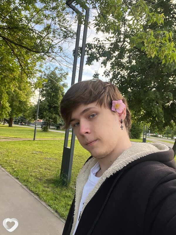 Александр, 20, Москве — анкета №4317753