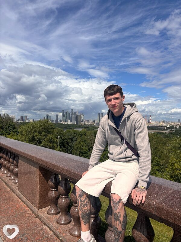 Виталий, 24, Москве — анкета №4317872