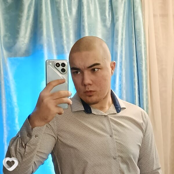 Руслан, 19, Саратове — анкета №4318383