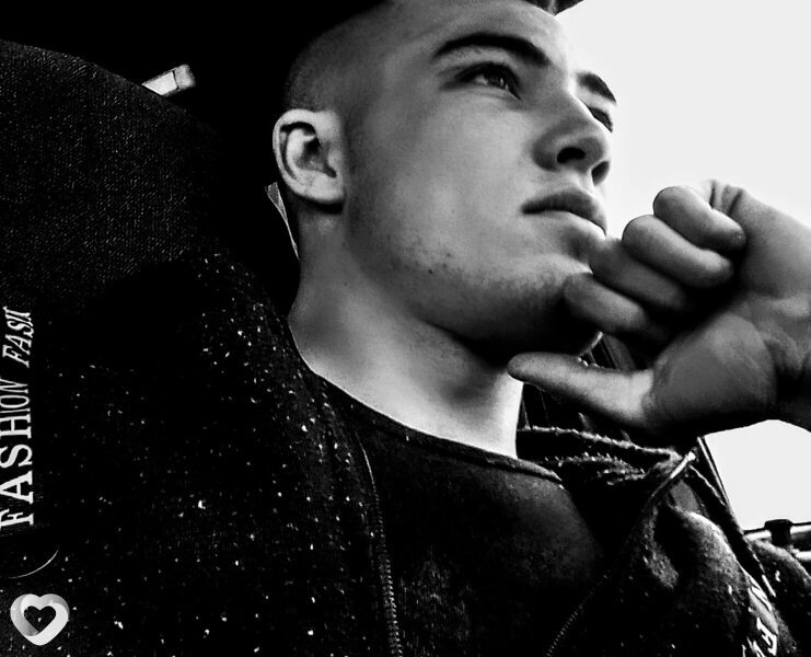 Артём, 27, Уфе — анкета №4318303