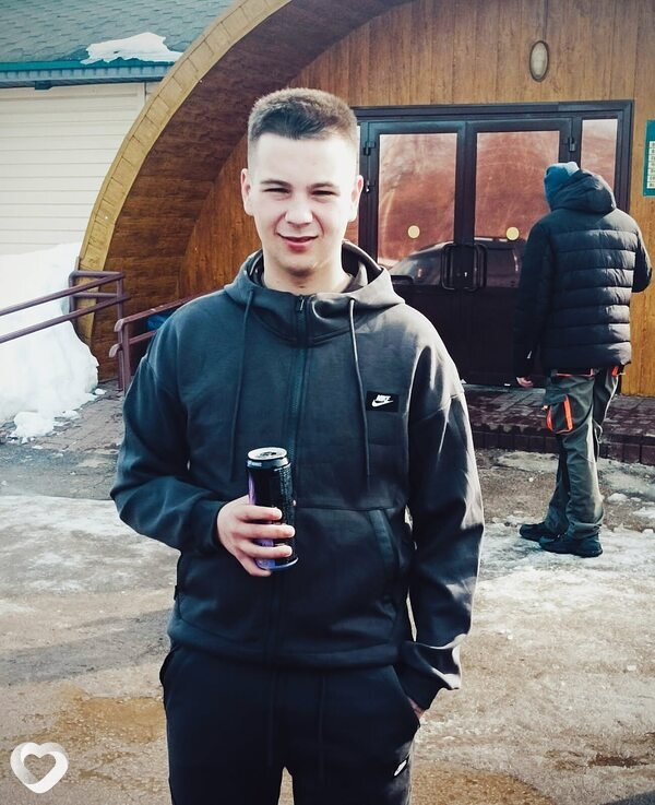 Артём, 20, Арзамасе — анкета №4318480