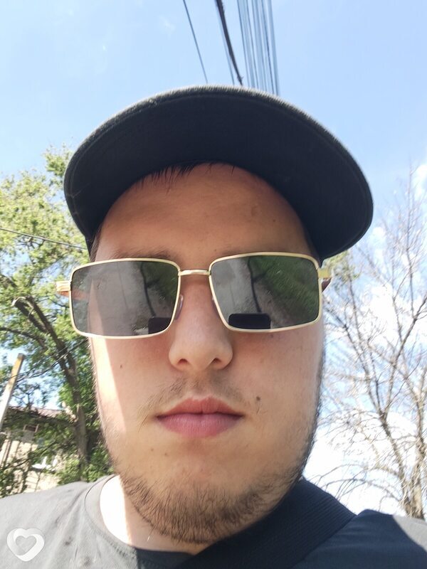 Руслан, 21, Днепр — анкета №4318512
