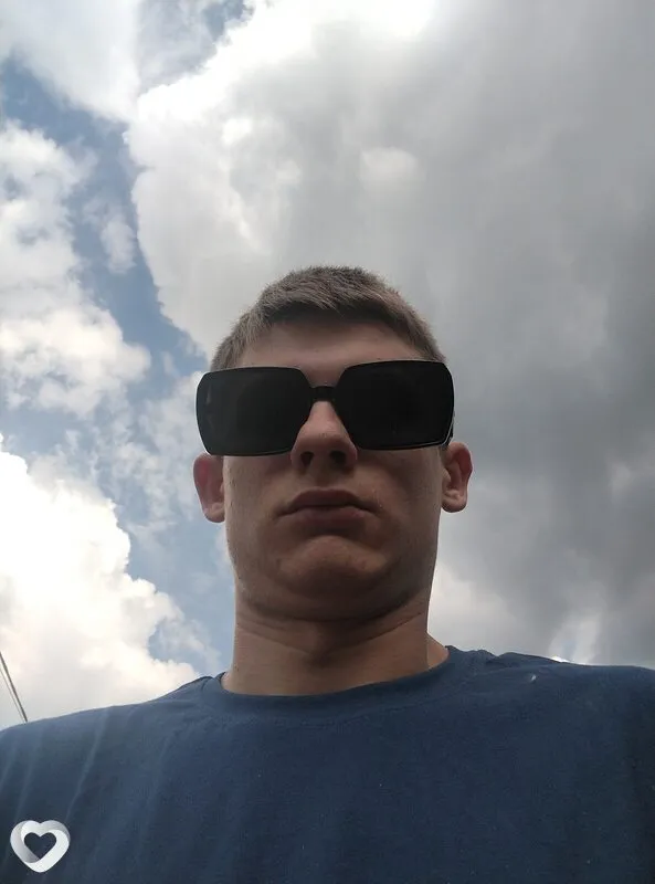 Алексей, 18, Москве — анкета №4318851