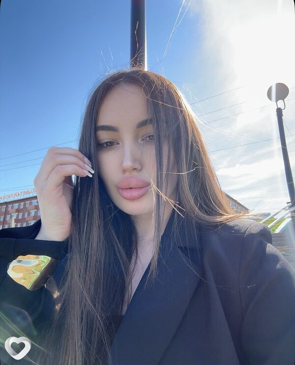 Адель, 23, Черемхове — анкета №4319064