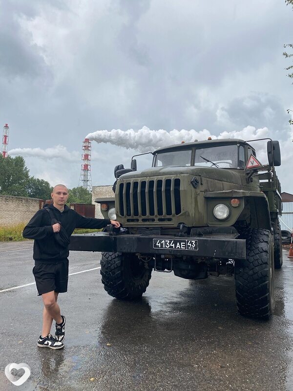 Артём, Сясьстрой