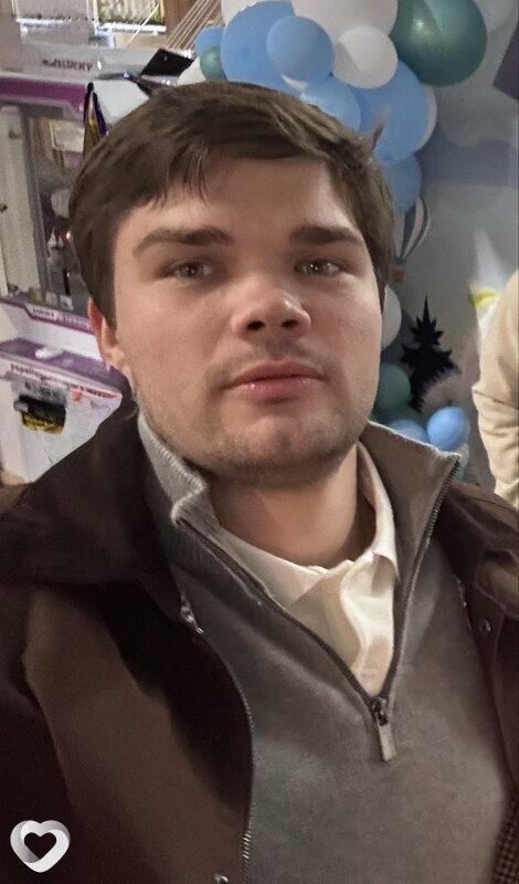 Максим, 25, Москве — анкета №4320015