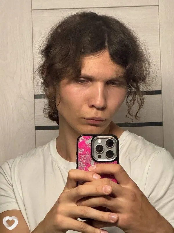 Алексей, 21, Барнауле — анкета №4320152