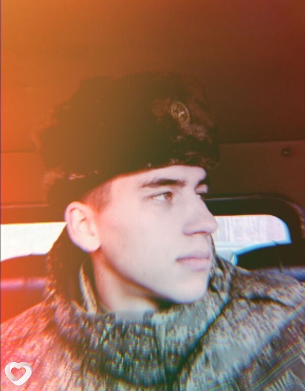 Максим, 23, Таганроге — анкета №4320665