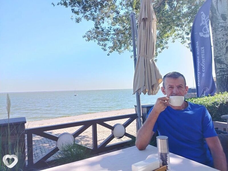 Игорь, 48, Каменске-Шахтинском — анкета №4321275