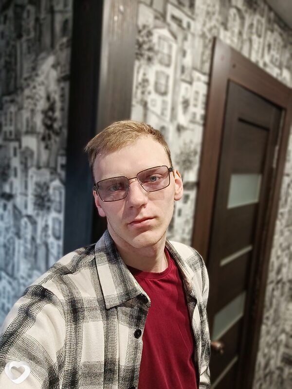 Алексей, 22, Амурске — анкета №4321662