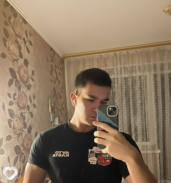 Данила, 21, Уфе — анкета №4322274