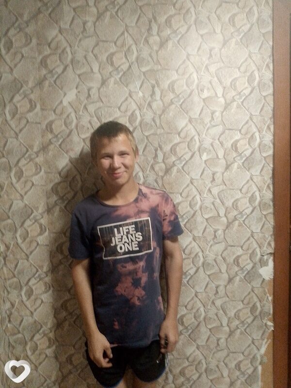 Дима, 18, Минусинске — анкета №4322376