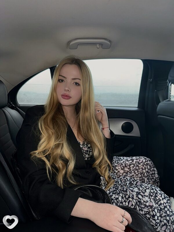 Lizochka, 20, Минске — анкета №4322557