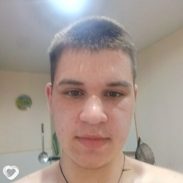 Глеб, 20, Нижнем Тагиле — анкета №4322580