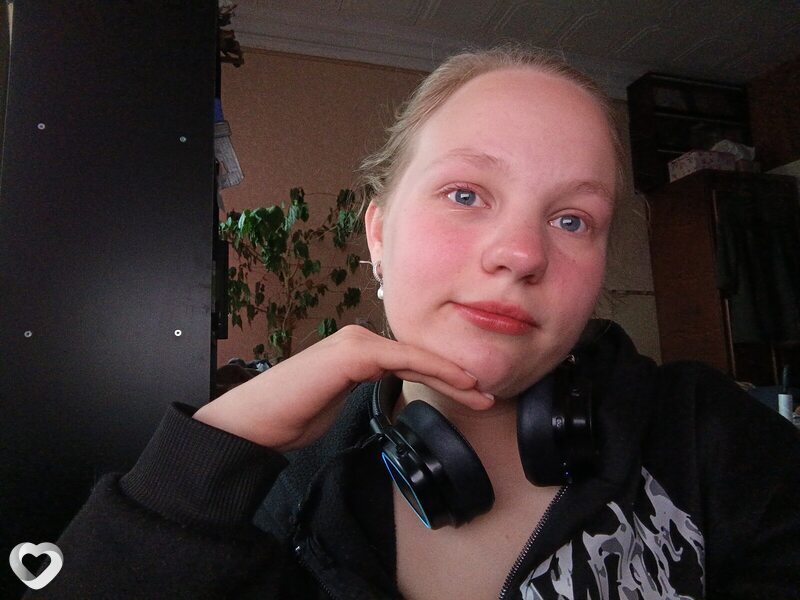 Таня, 18, Санкт-Петербурге — анкета №4323055