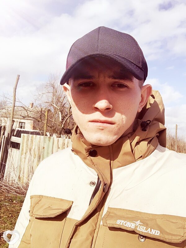 Максим, 24, Ростове-на-Дону — анкета №4323136