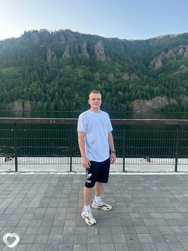 Егор, 20, Красноярске — анкета №4323673