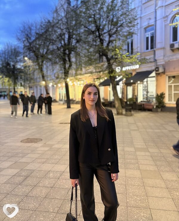 Надія, 21, Житомире — анкета №4323656