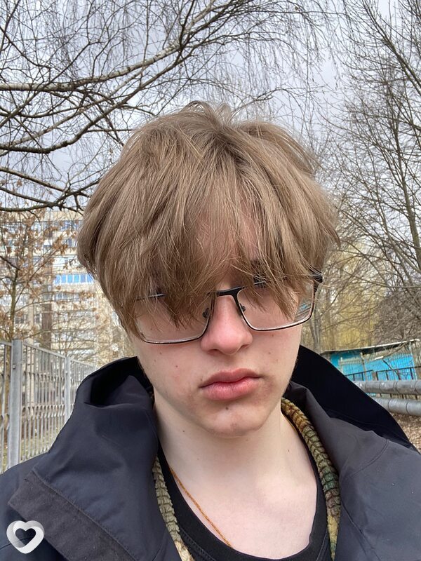 Владимир, 19, Орёл — анкета №4324112