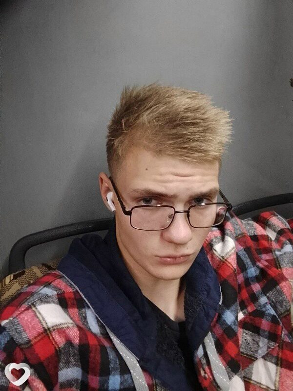 Александр, 20, Петропавловске — анкета №4324708