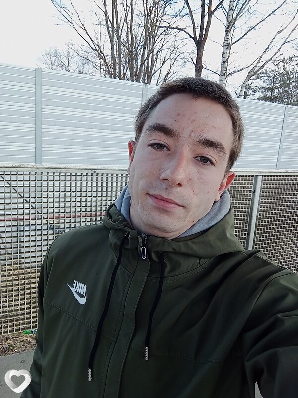 Даниил, 21, Гатчине — анкета №4325033