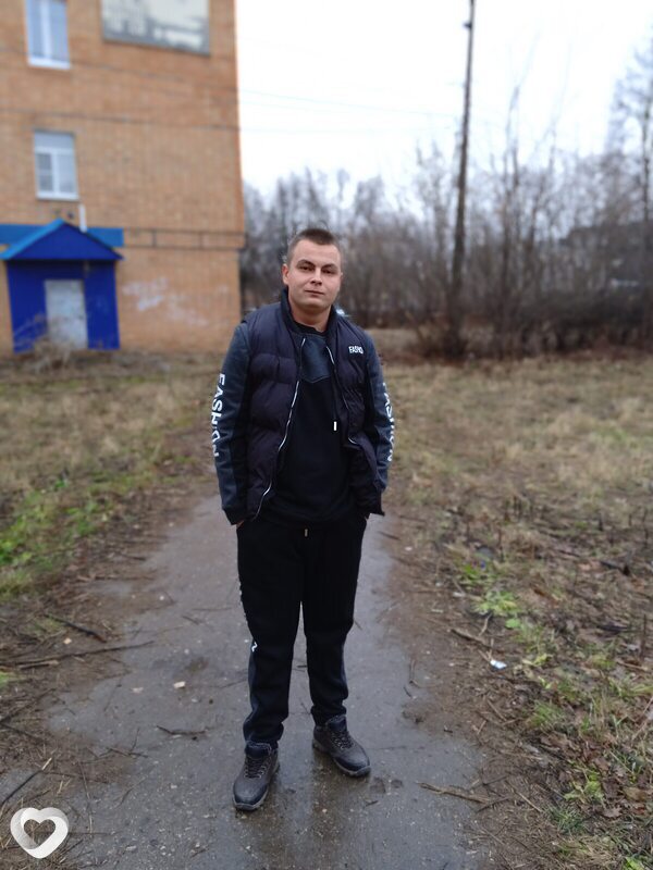 Сергей, 25, Новомосковске — анкета №4325195