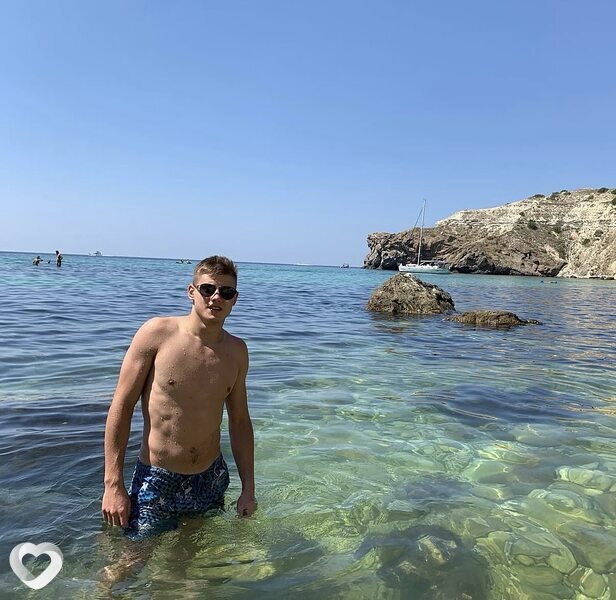 Илья, 25, Луганске — анкета №4325814