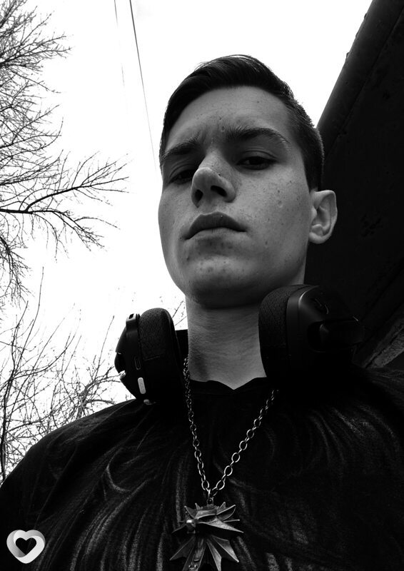 Максим, 23, Луганске — анкета №4326624