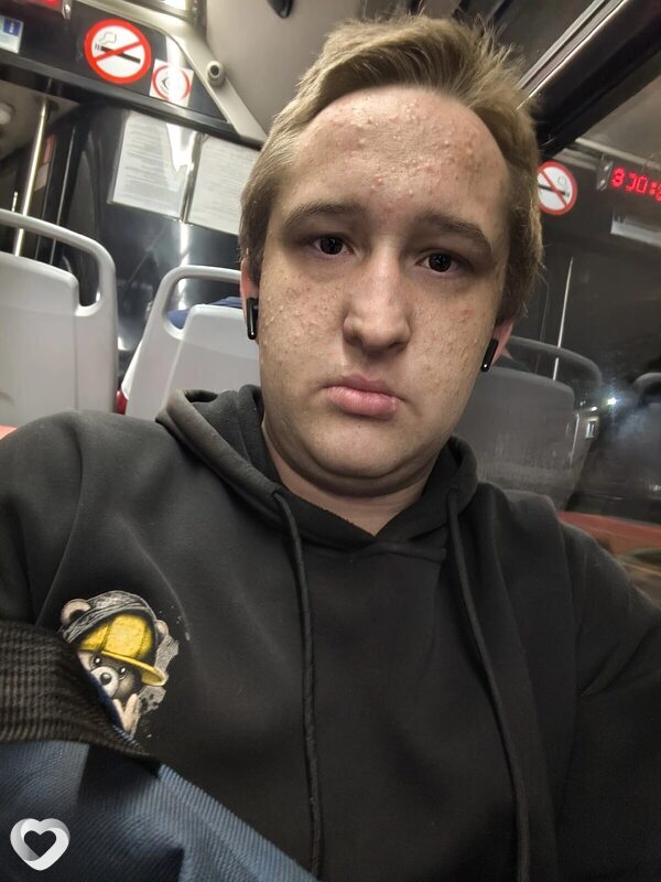 Дмитрий, 23, Миассе — анкета №4326910