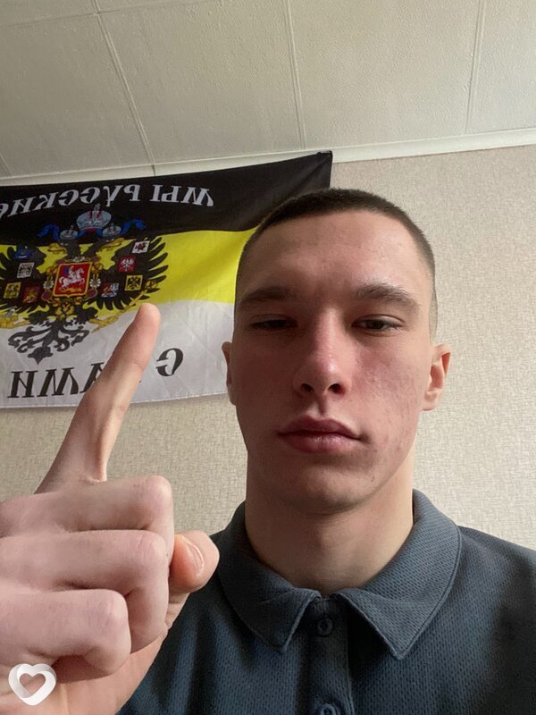 Иван, 22, Белове — анкета №4327168