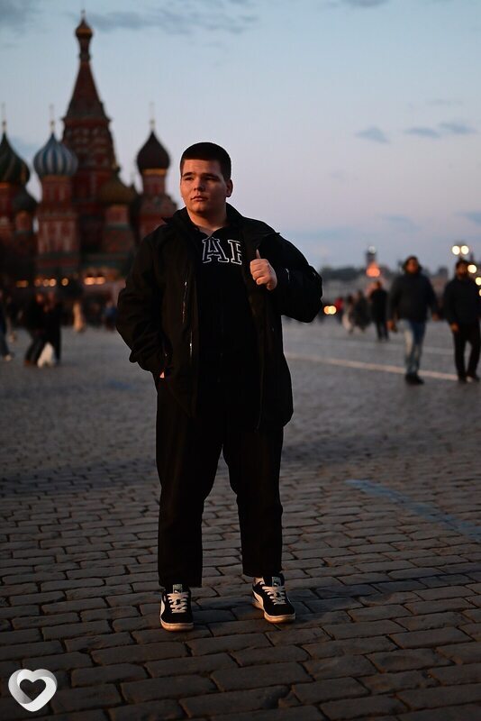 Дима, 19, Барнауле — анкета №4327232