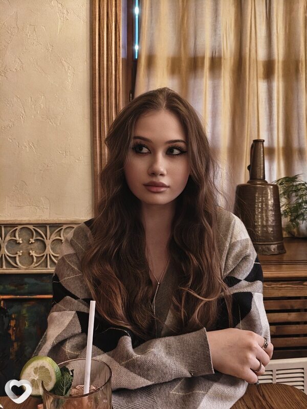 Марина, 18, Тольятти — анкета №4327432