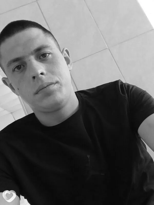 Иван, 24, Барнауле — анкета №4328550