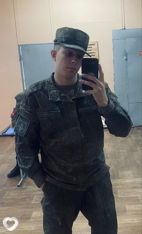 Илья, 20, Санкт-Петербурге — анкета №4328462