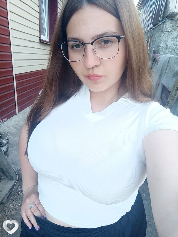 Светлана, 18, Новосибирске — анкета №4328611