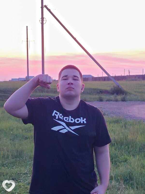 Александр, 23, Юрге — анкета №4328779