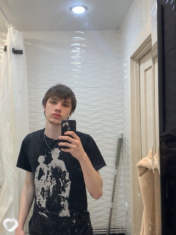 Арсений, 21, Ростове-на-Дону — анкета №4329330