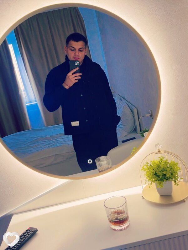Дэн, 27, Барановичах — анкета №4329805