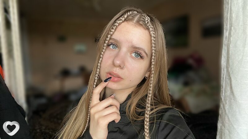 Наташа, 18, Луганске — анкета №4329933