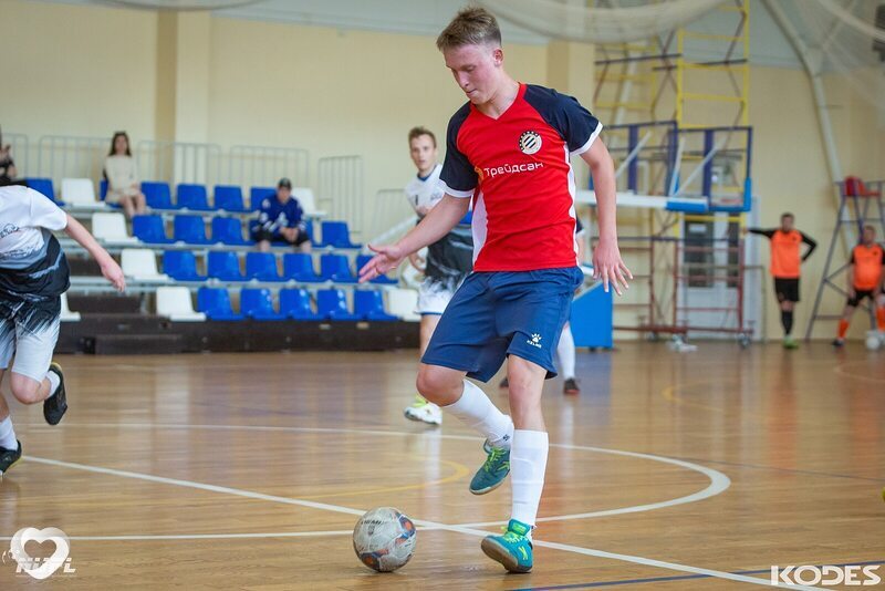 Максим, 18, Воронеже — анкета №4329945