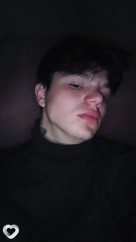 Гена, 19, Новокузнецке — анкета №4330127