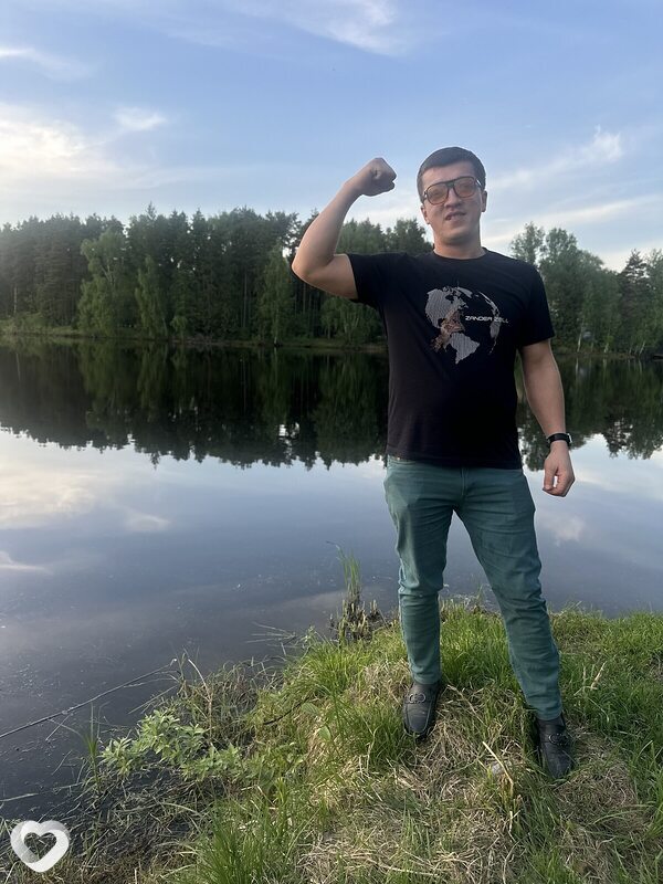Джоннибек, Зеленоград