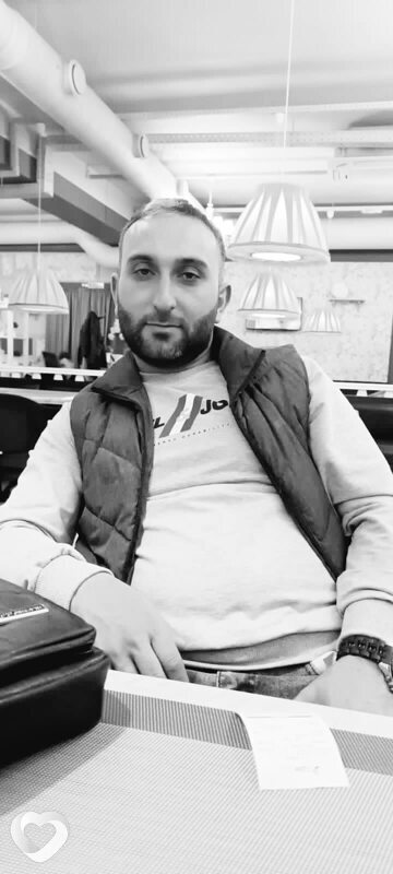 Паша, 35, Ростове-на-Дону — анкета №4331934